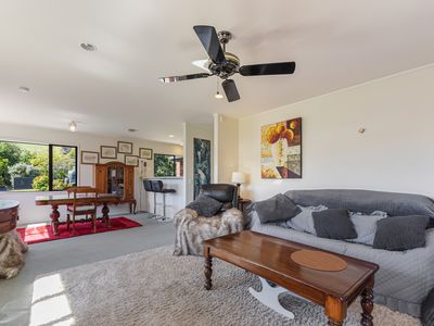 36 Willow Avenue, Stoke