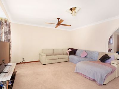 2 / 27 South Street, Tuncurry