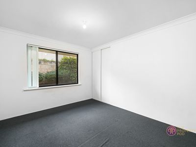 6 Lotus Court, Bertram