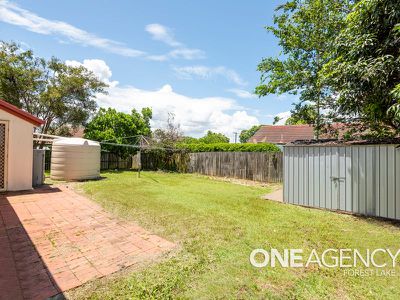 82 Serviceton Avenue, Inala