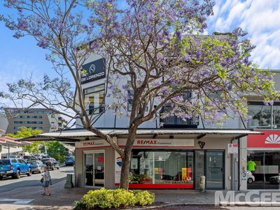 411 Logan Road, Stones Corner
