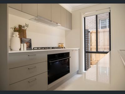 8B Citrus Close, Casula