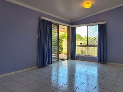 94 Passerine Drive, Rochedale South