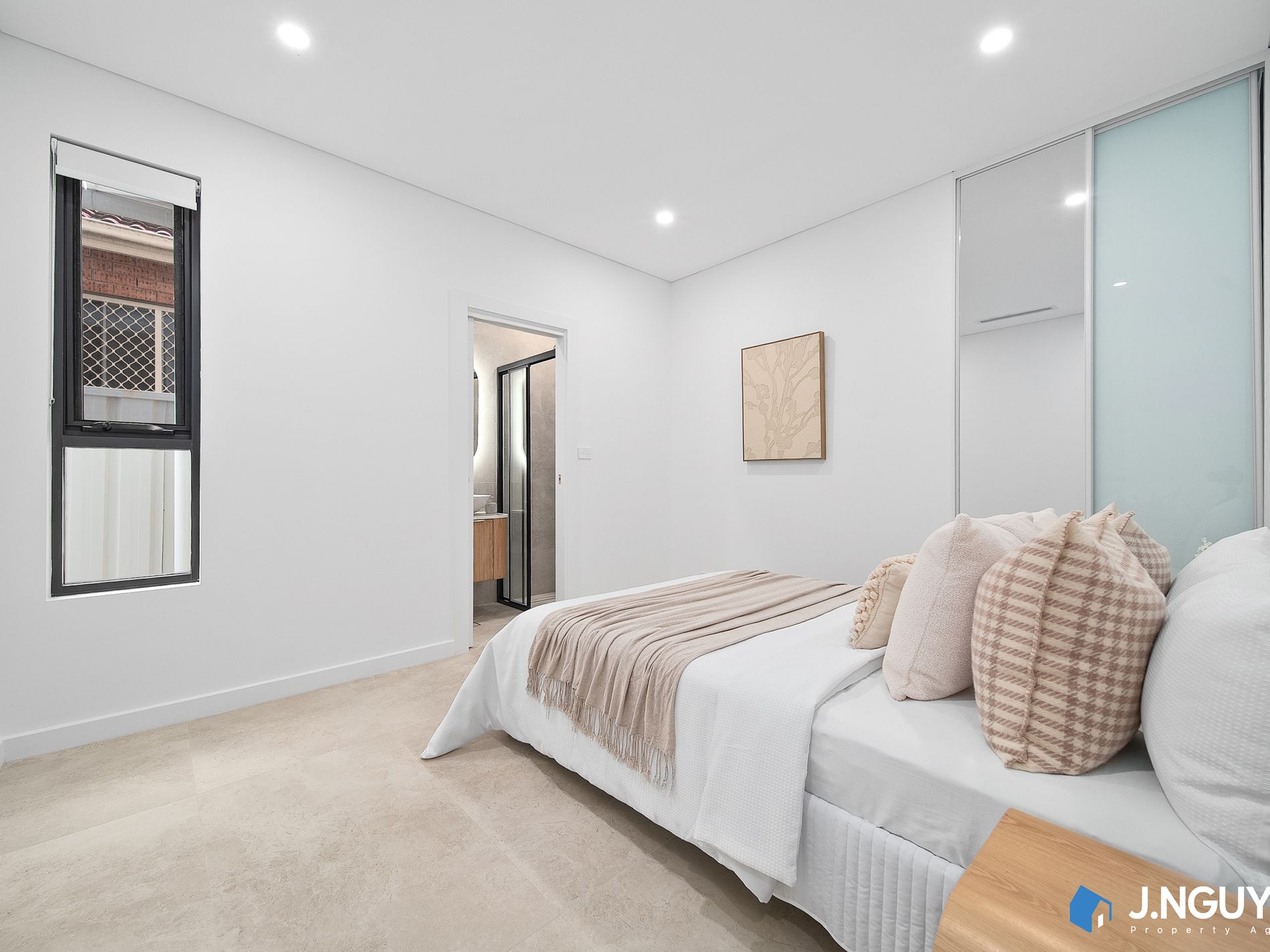 10a Foxlow Street, Canley Heights