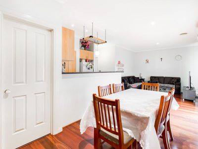 1 / 131 Merton Street, Altona Meadows