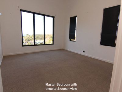 40 Coromont Drive, Red Head
