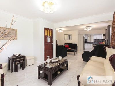11 Appleton Ave, Lurnea
