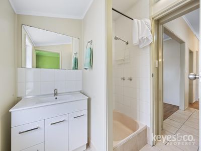 95 Bowen Road, Rosslea
