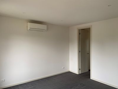 23 Heyington Avenue, Doncaster