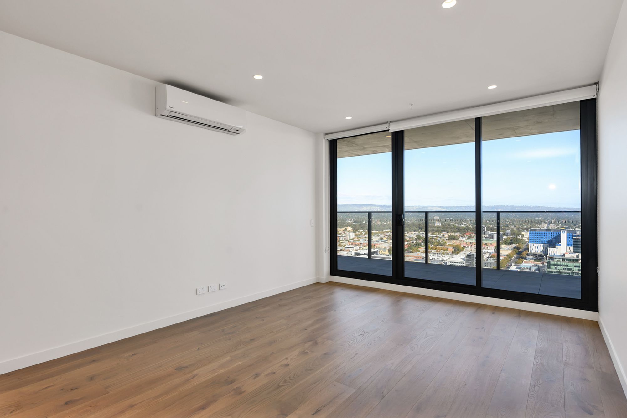 3207 / 17 Austin Street, Adelaide