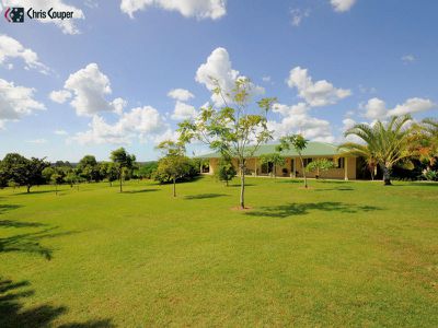 23 SANCTUARY HILLS ROAD, Takura
