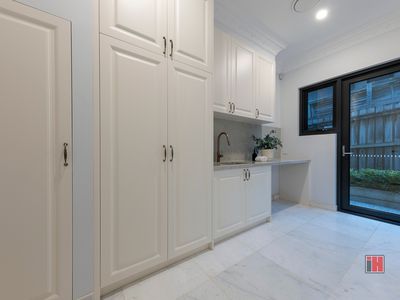 17 First Avenue, Kew