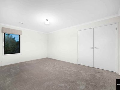4 Tyler Crescent, Tarneit