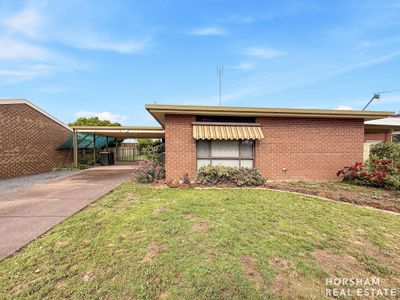 2 Mintern Crescent, Horsham