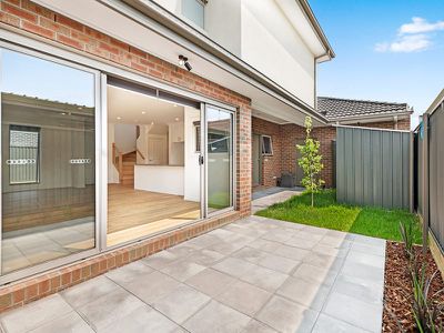2 / 87 McIntosh Street, Airport West