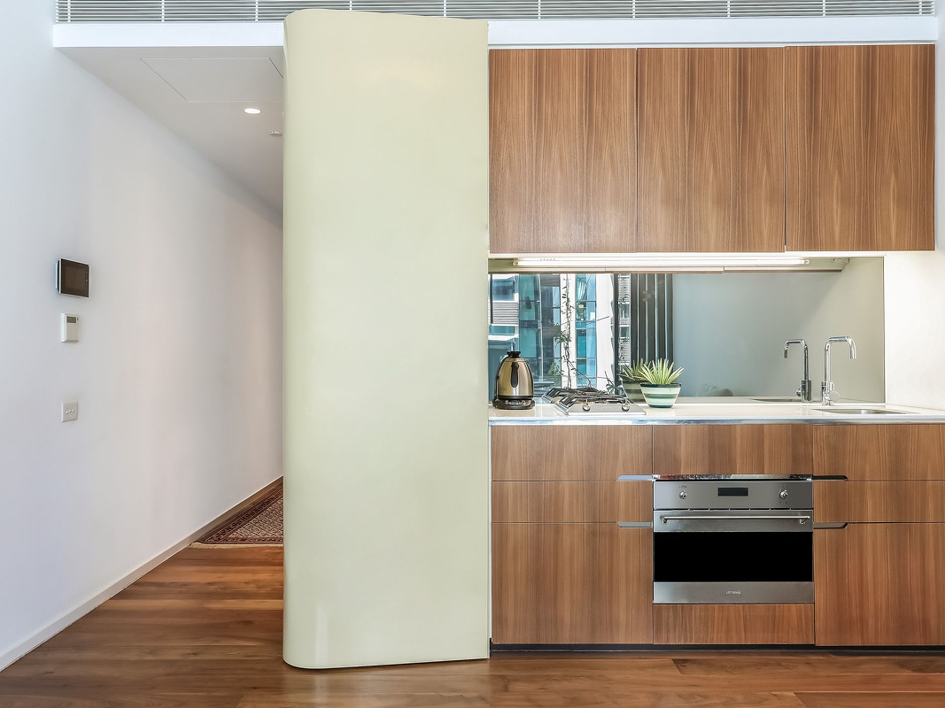 2 Chippendale  Way, Chippendale