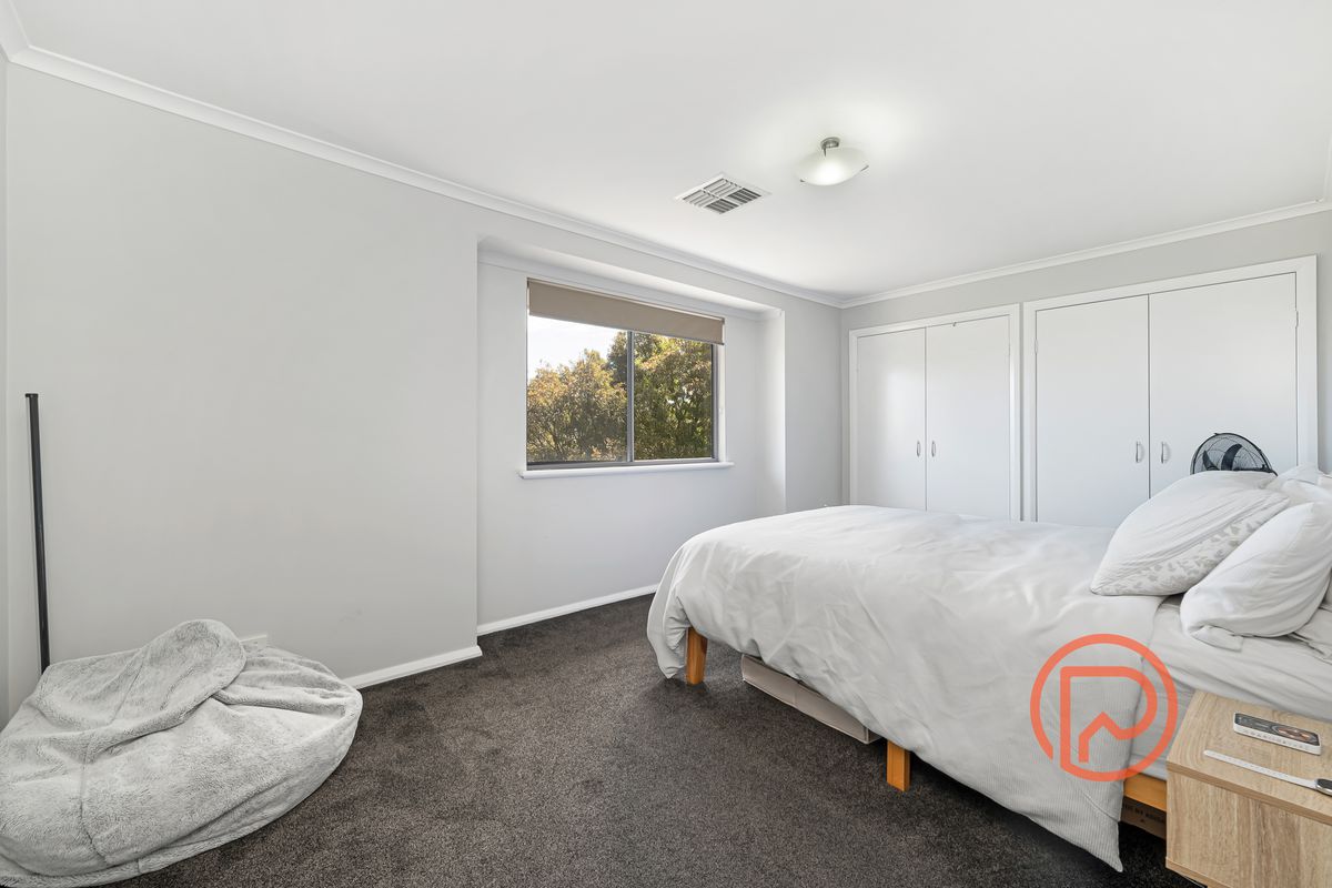 62 Hindmarsh Circuit, Mawson Lakes