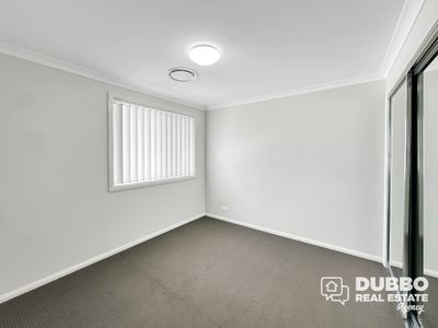 23 Amadeus Avenue, Dubbo