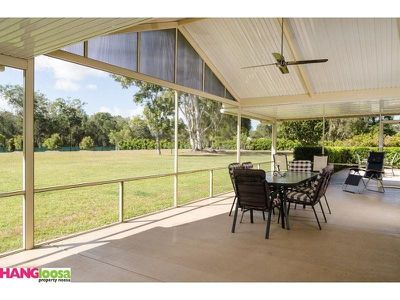 22 Silverdale Court, Cooroibah