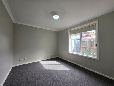 2 / 29 Lady Penrhyn Drive, Wyndham Vale