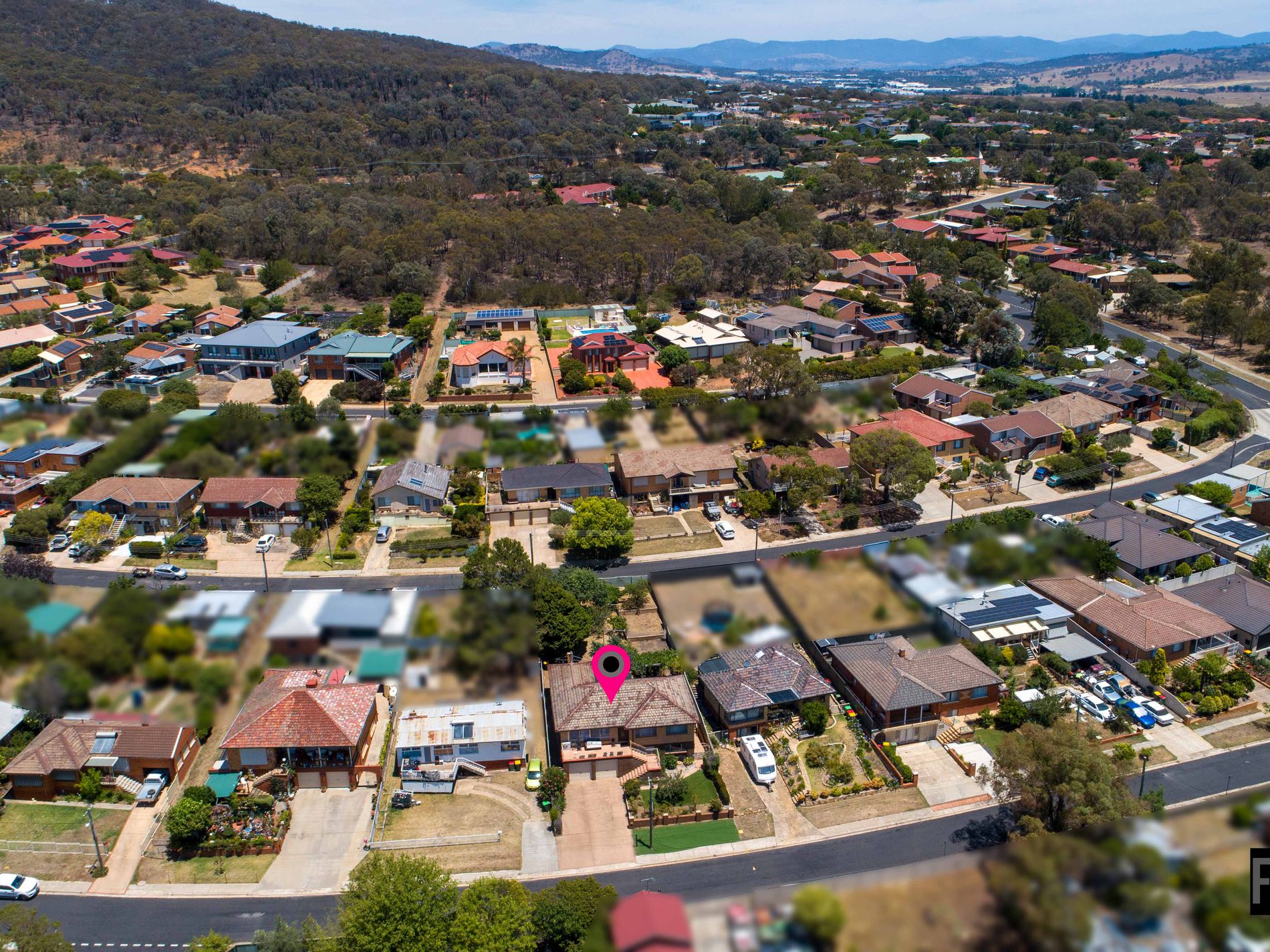 16 Fairmount Crescent, Karabar