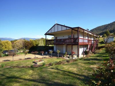 6 Ronald Street , Tawonga