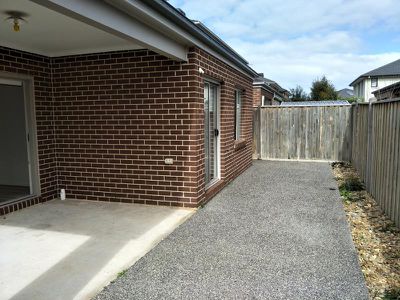 6 Macaloney Road, Williams Landing