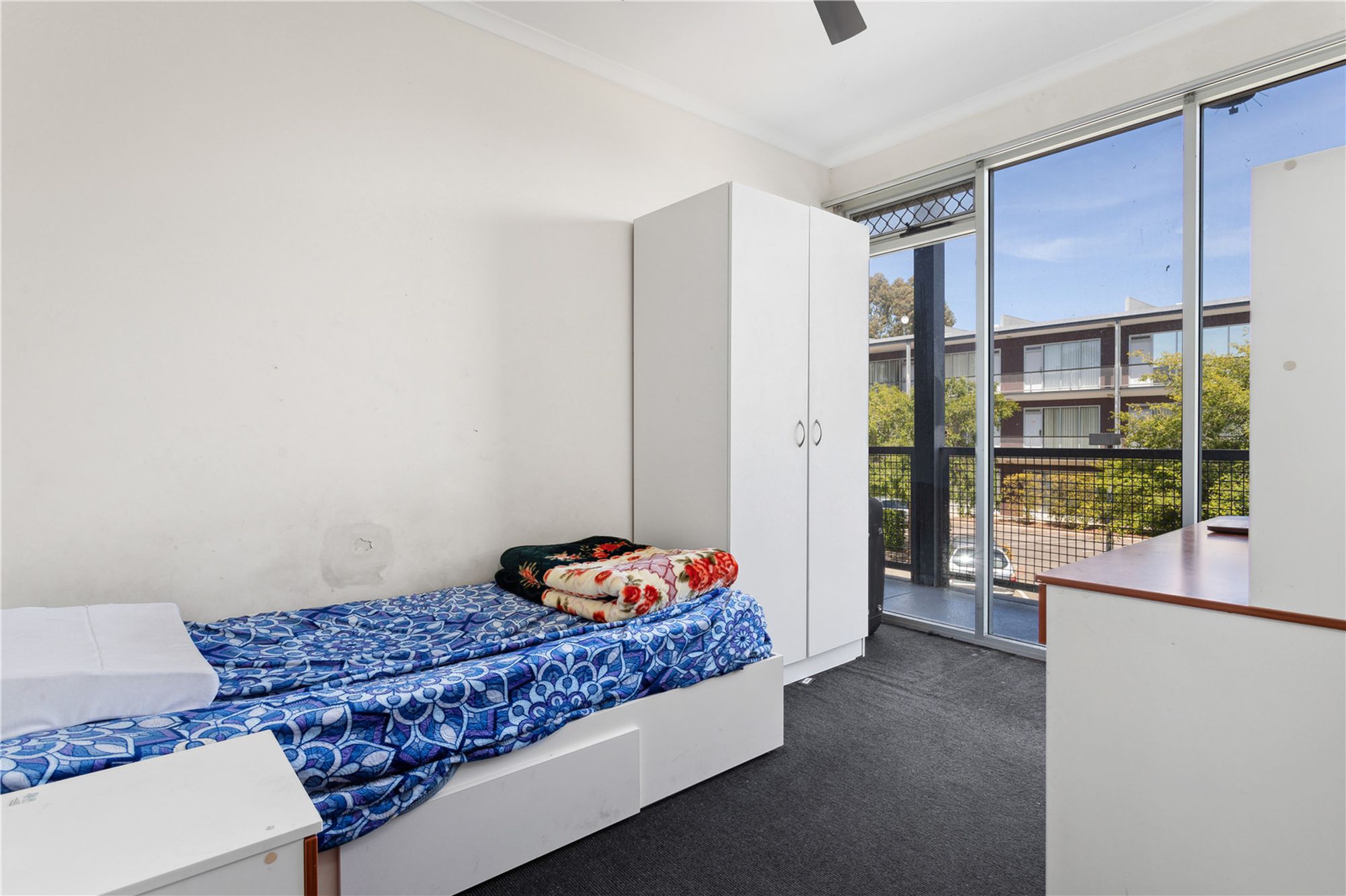24 / 13 Yates Street, Mawson Lakes