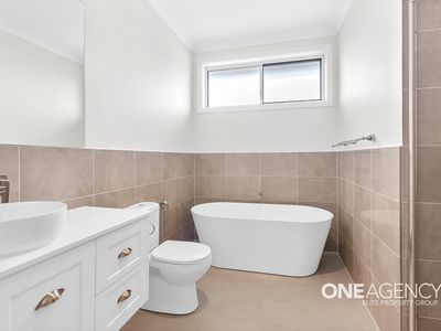 61 Pastureland Street, Stream Hill