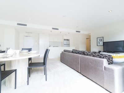 404 / 2 Bovell Lane, Claremont