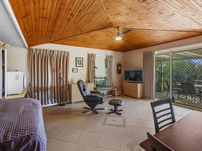 8 Anderson Street, Finley