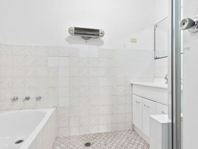 68 Devonshire Crescent, Oak Flats