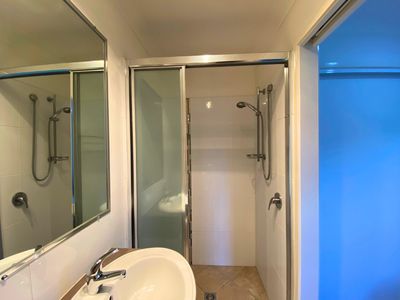 2 / 18 Goolagong Crescent, Moranbah