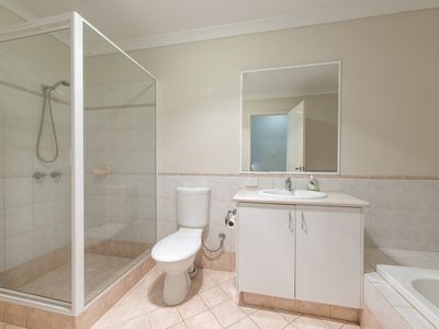 86C Walter Road West, Bedford