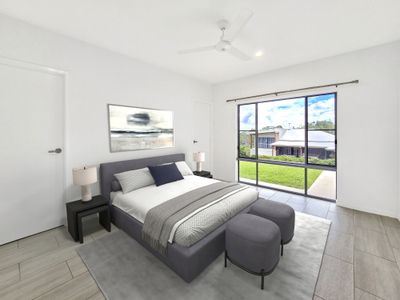 18 Moses Circuit, Atherton