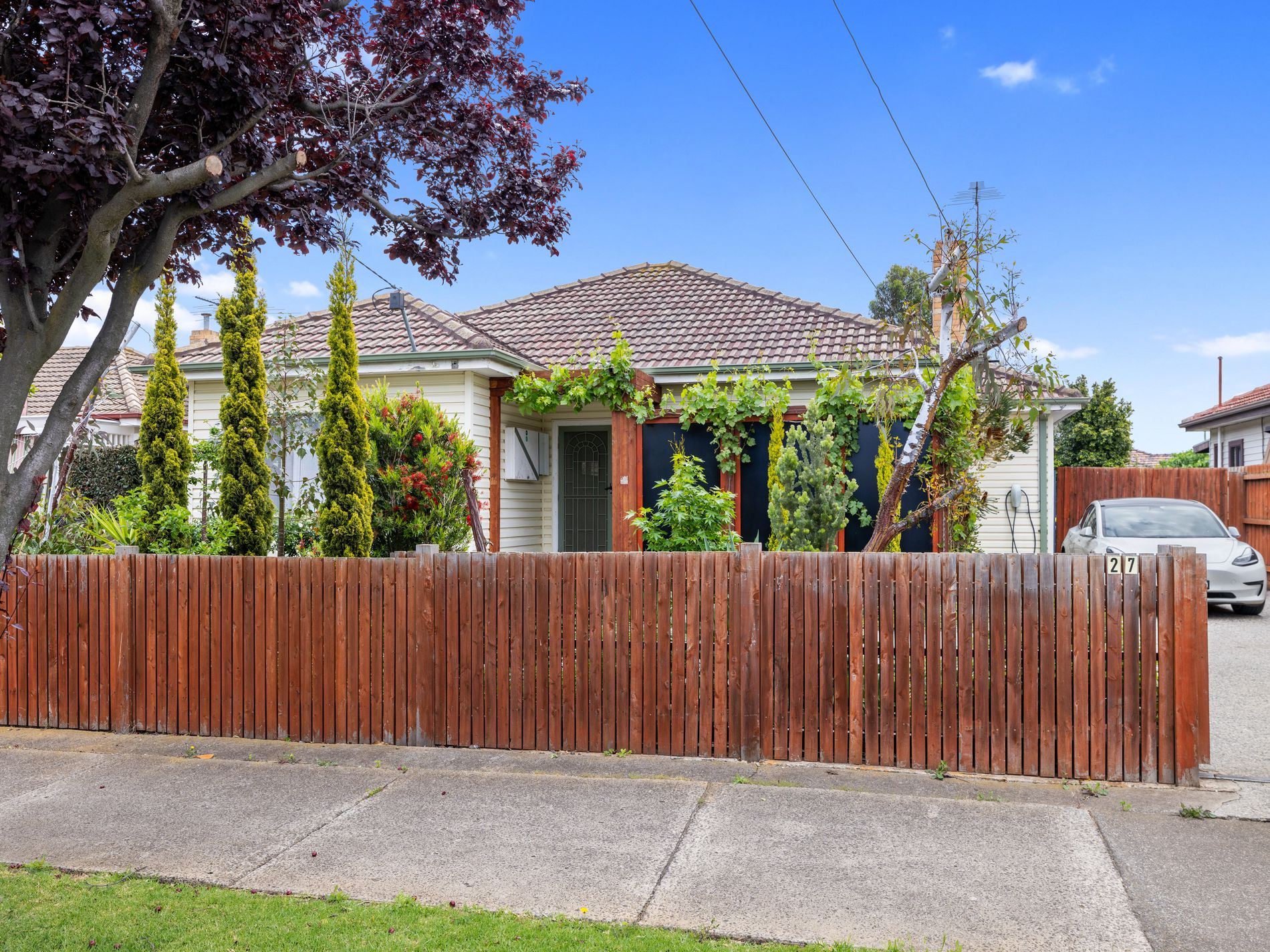 27 Huxtable Avenue, Altona North
