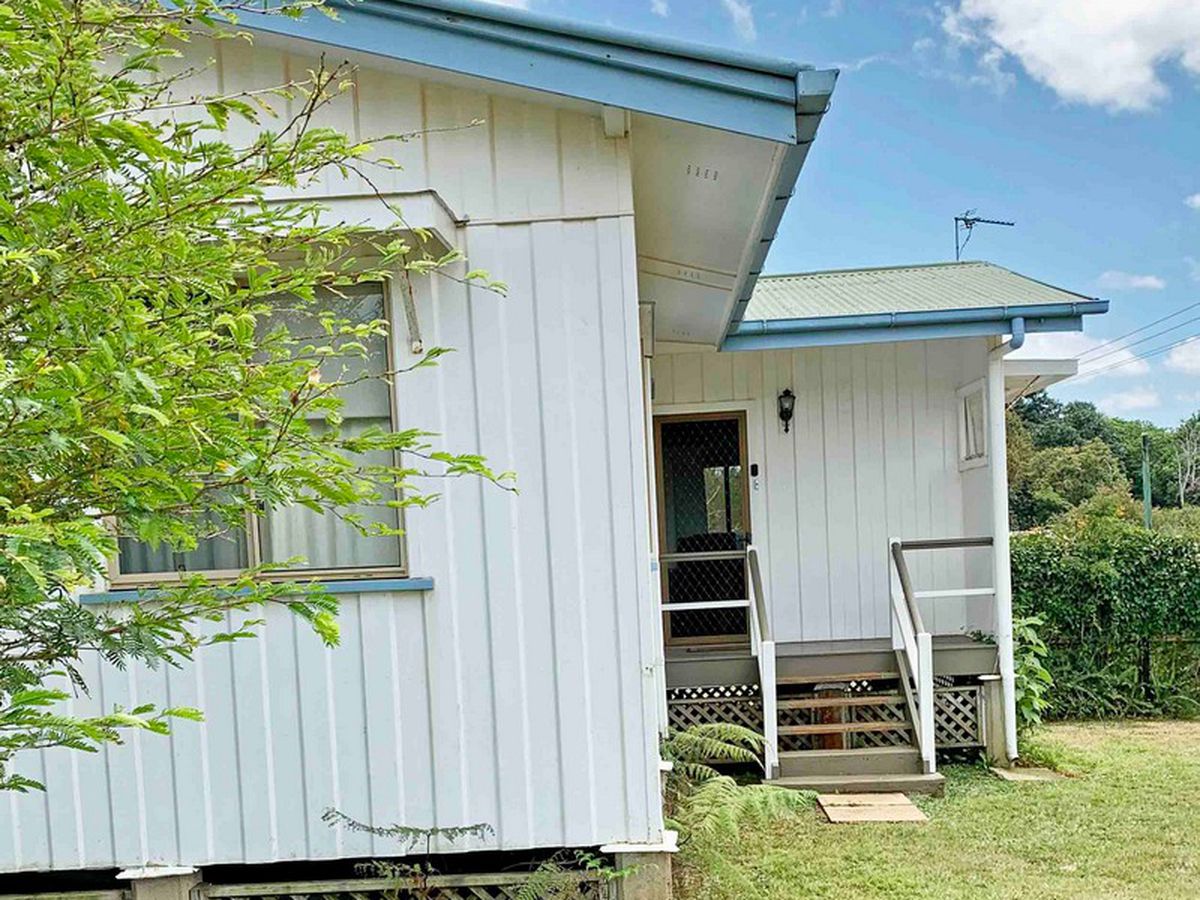 52 Loder Street, Atherton