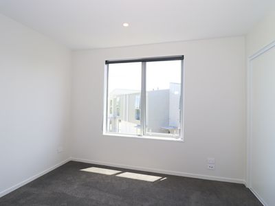 12 / 25 Tranent Road , Mangere East