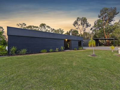 4 Pinewood Lane , Tocumwal