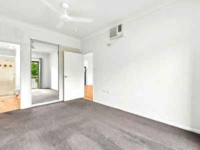 1 / 56 Cairns Street, Cairns North