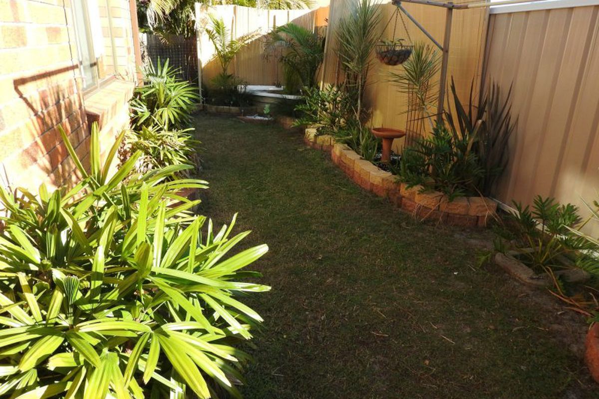 2 / 10 Mayers Drive, Tuncurry