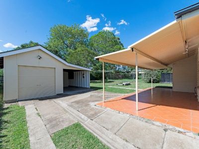 73 Woodford Street, One Mile