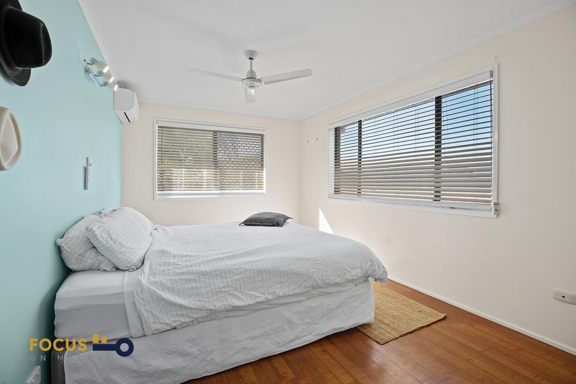 5 Scawfell Avenue, Slade Point