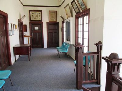 100 GALAH street, Longreach