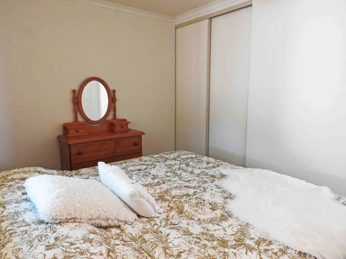 4 / 125-127 TATE ROAD, Tolga