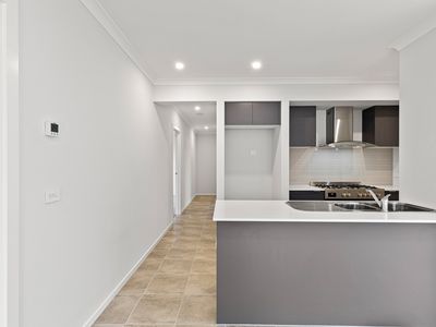 47 Skipper Avenue, Lara