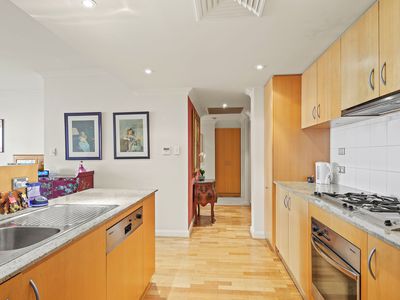 7 / 20 Royal Street, East Perth