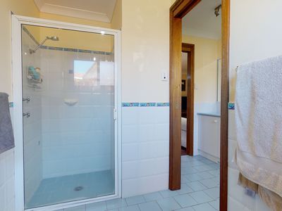 9 Loane Place, Dubbo