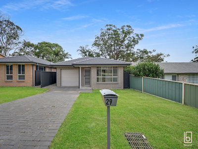 29 Lake Street, Wyee Point