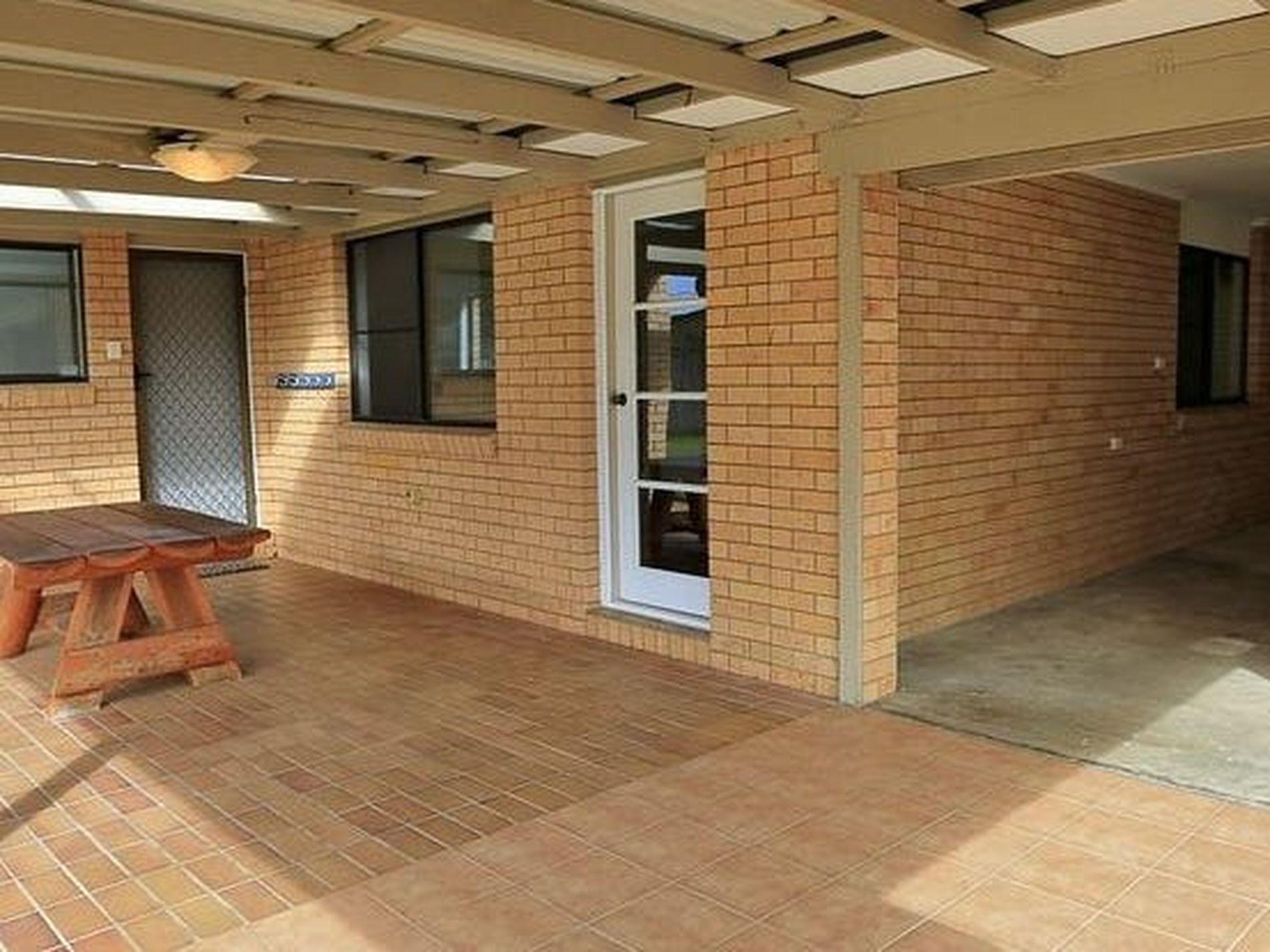 14 Emperor Street, Woodgate